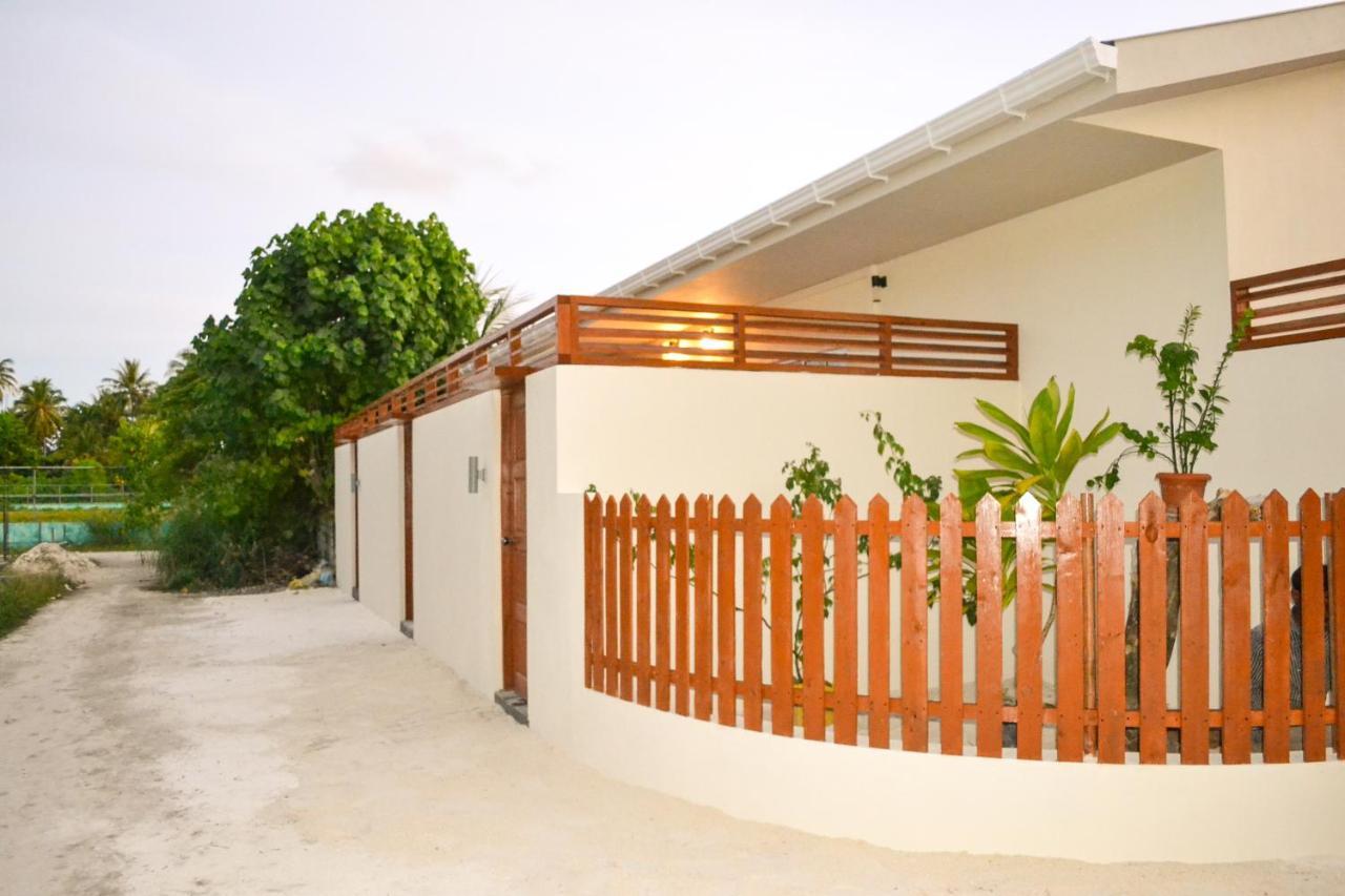 Tme Retreats Dhigurah Hotel Dhigurah  Exterior photo