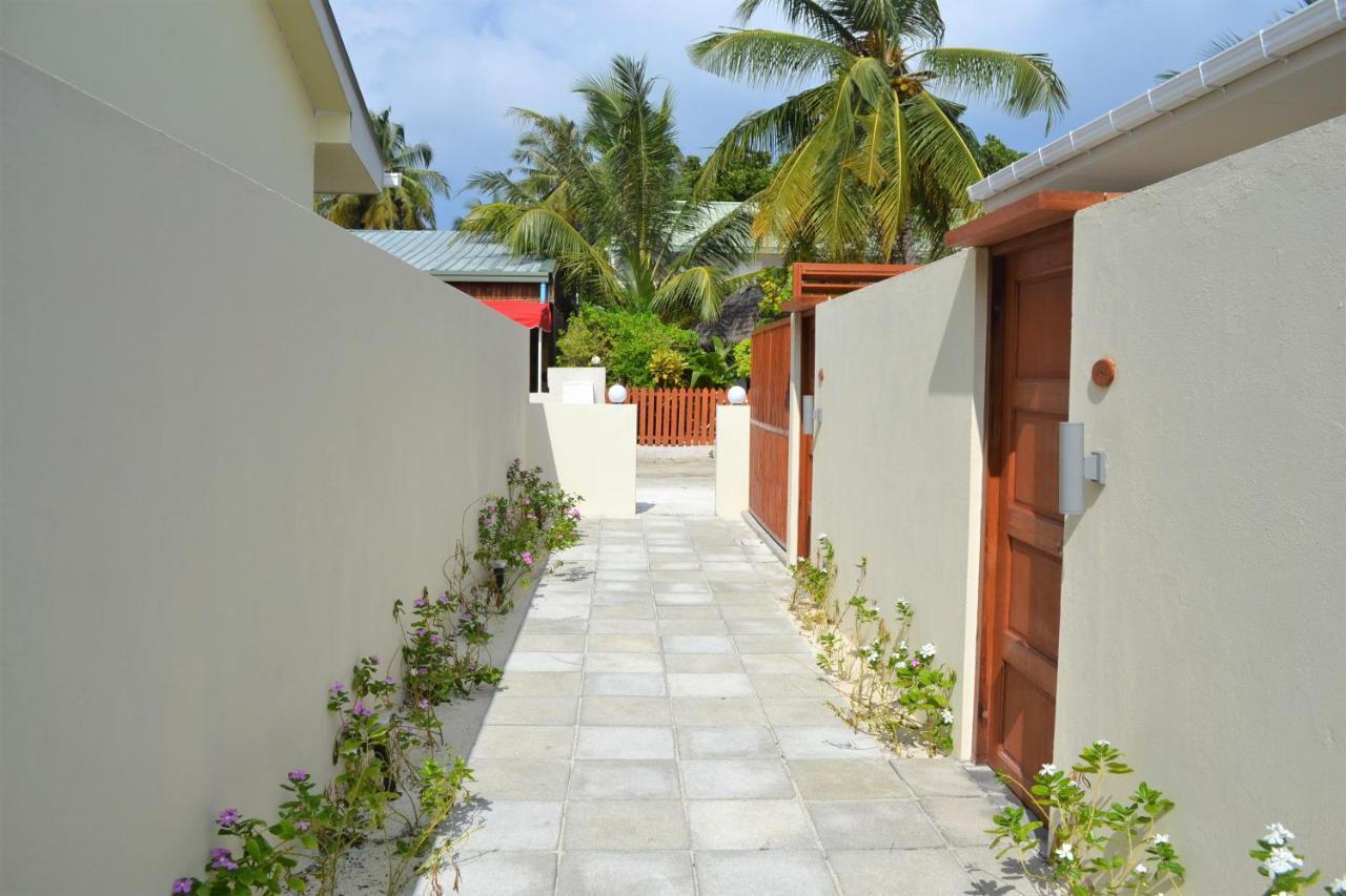 Tme Retreats Dhigurah Hotel Dhigurah  Exterior photo