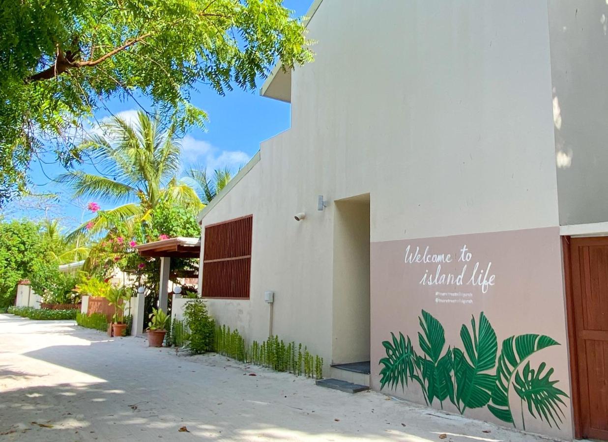 Tme Retreats Dhigurah Hotel Dhigurah  Exterior photo