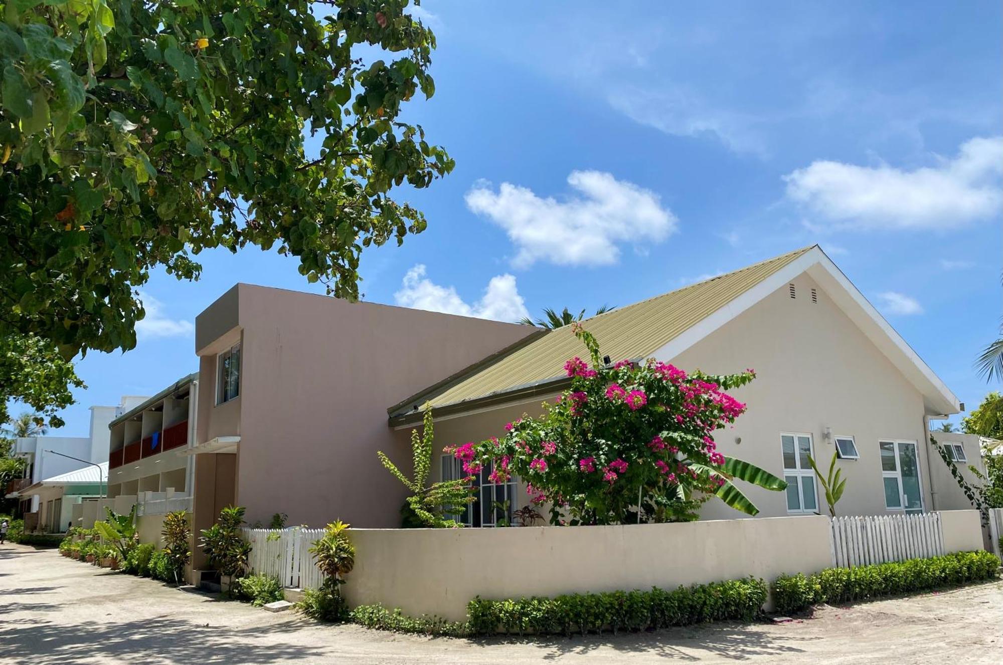 Tme Retreats Dhigurah Hotel Dhigurah  Exterior photo